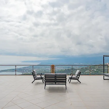 Apartment Dimora Eledia *